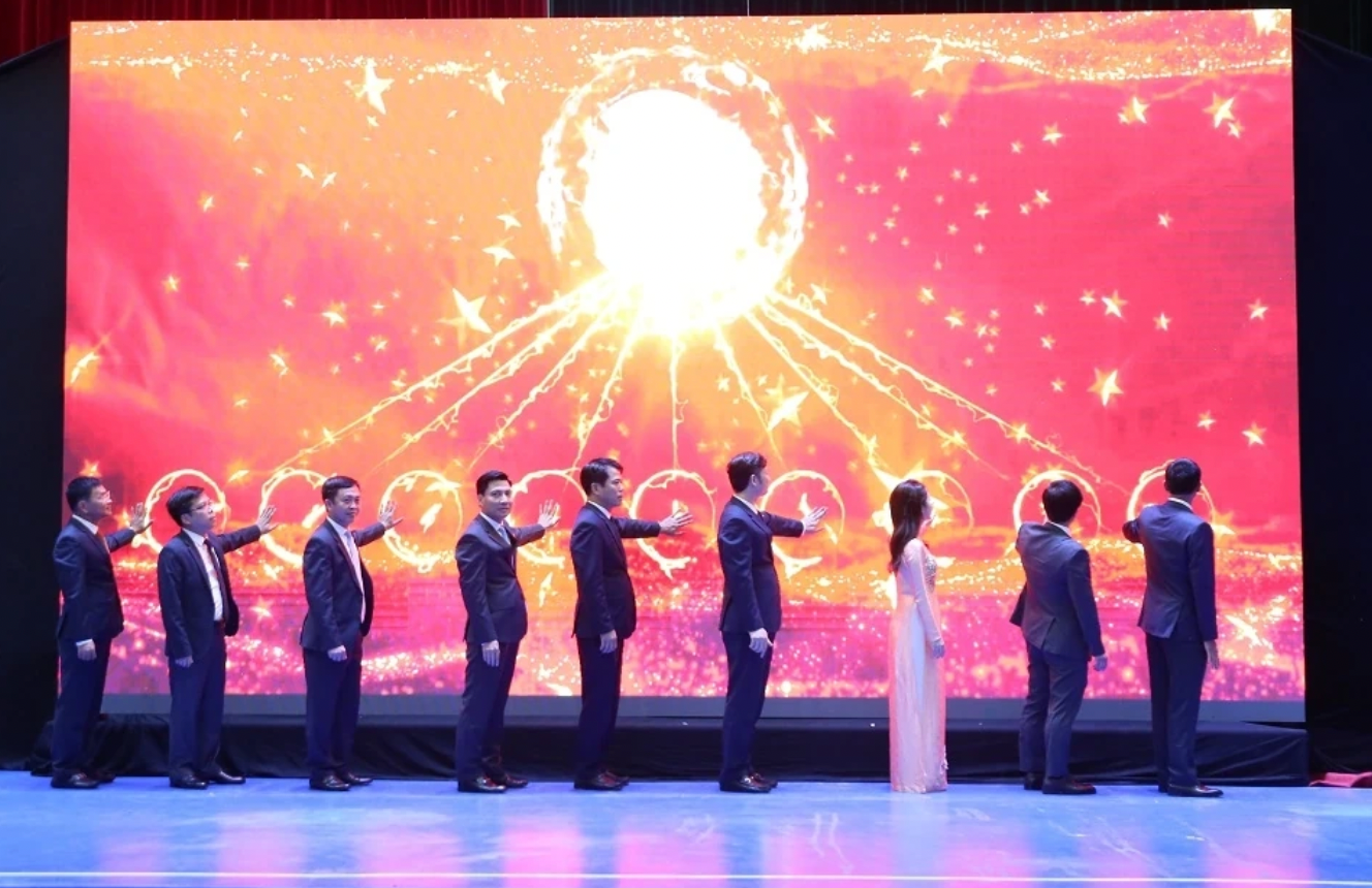 Ảnh chụp Màn hình 2025-10-14 lúc 19.43.55