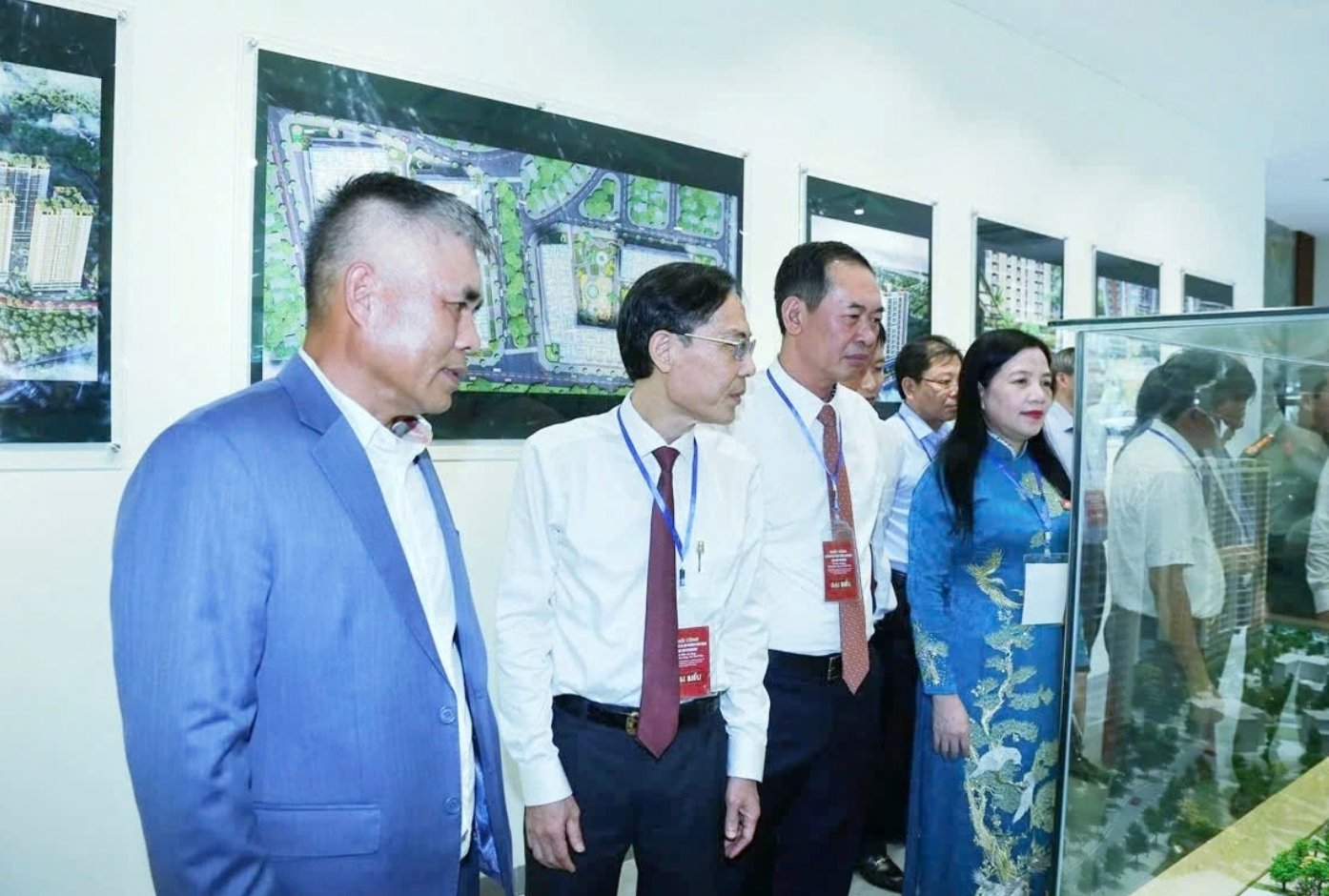 Ảnh chụp Màn hình 2025-10-14 lúc 19.45.00