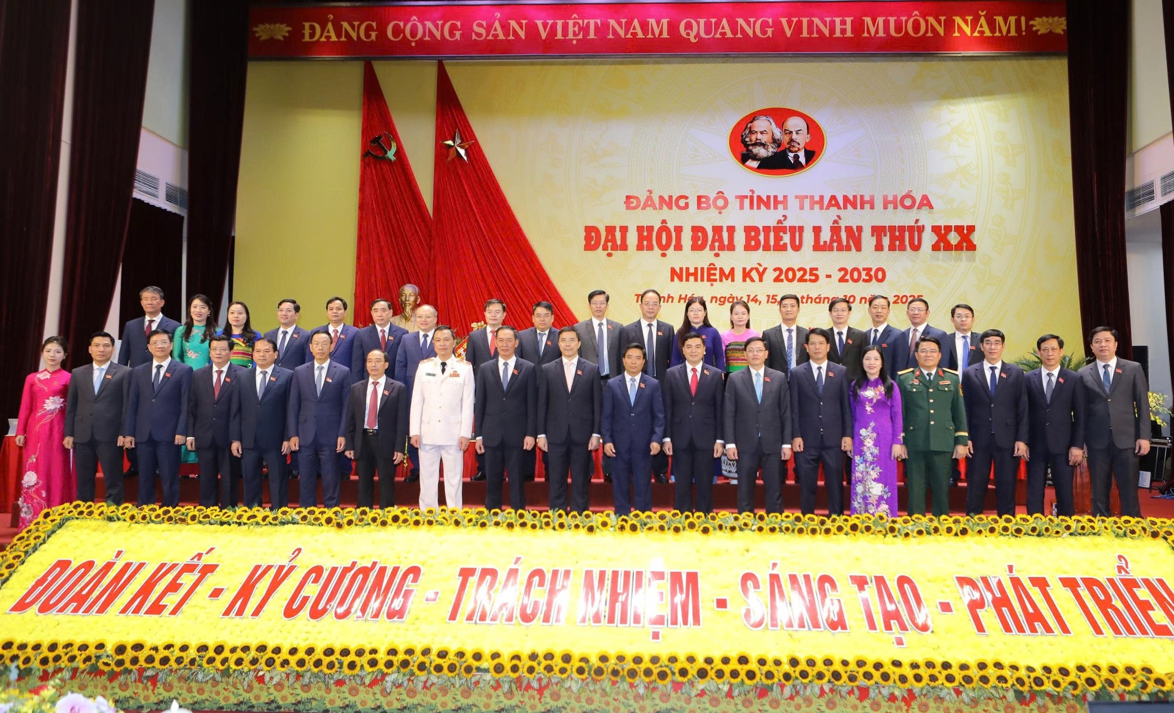 69 đồng chí được bầu vào Ban Chấp hành Đảng bộ tỉnh Thanh Hoá khoá XX