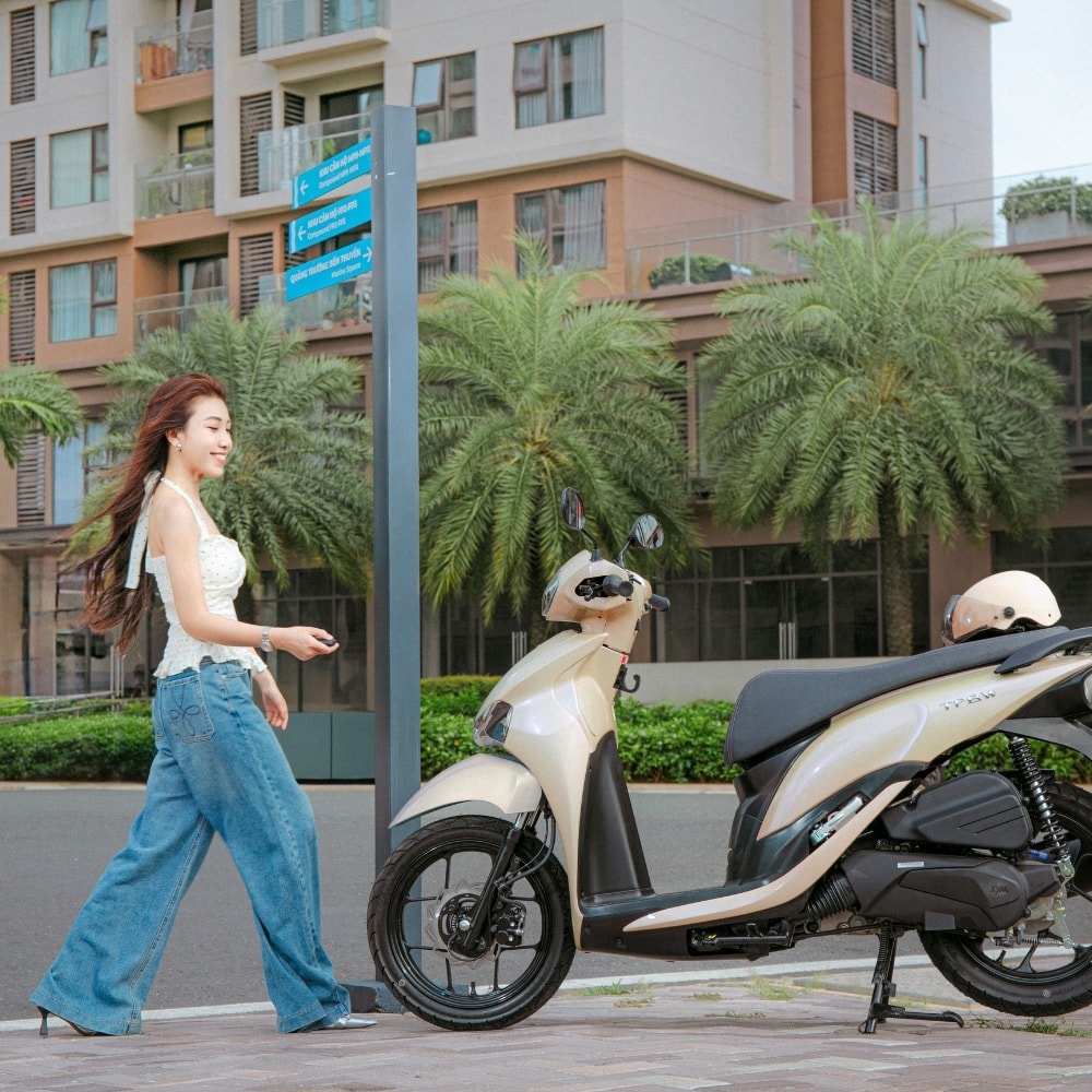 Với khoảng giá tương đương, SYM TPBW có ít cơ hội cạnh tranh với đối thủ Honda Vision - Ảnh: SYM