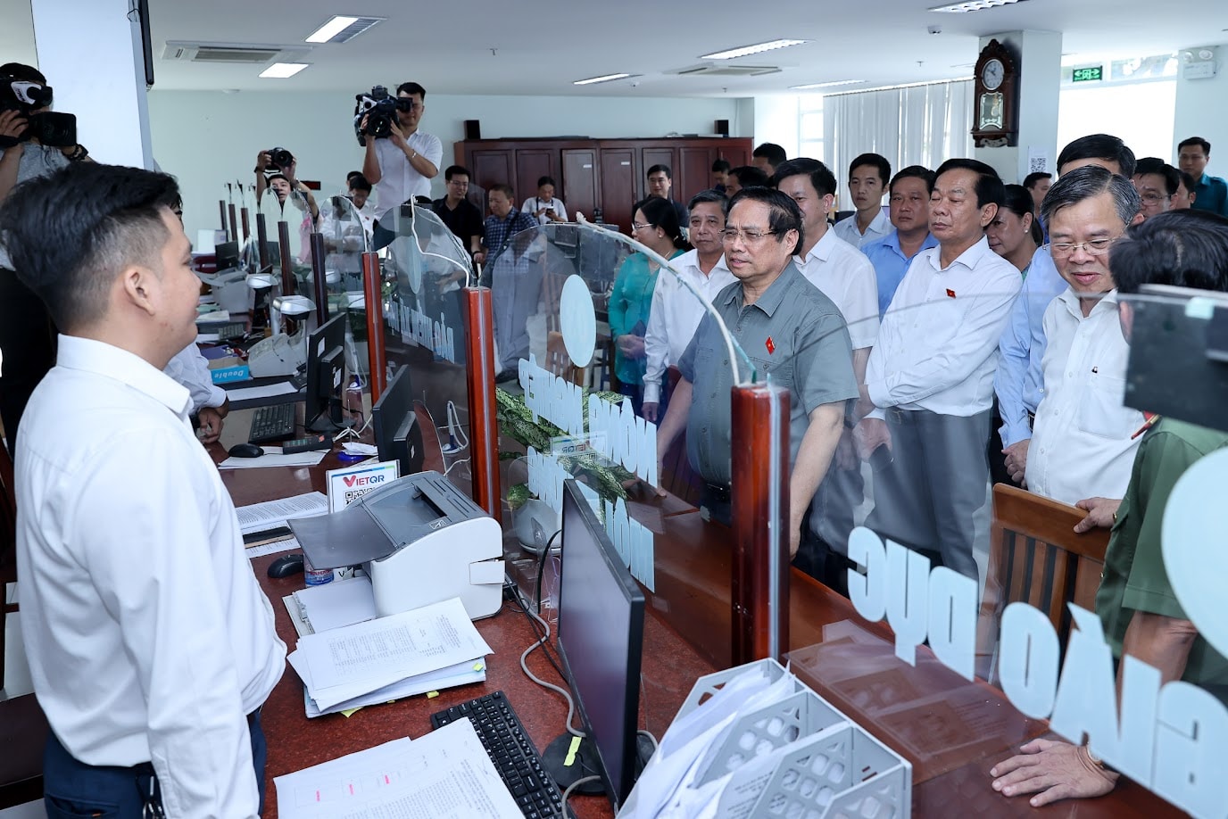 Thủ tướng kiểm tra vận hành chính quyền địa phương 2 cấp tại Cần Thơ- Ảnh 3.