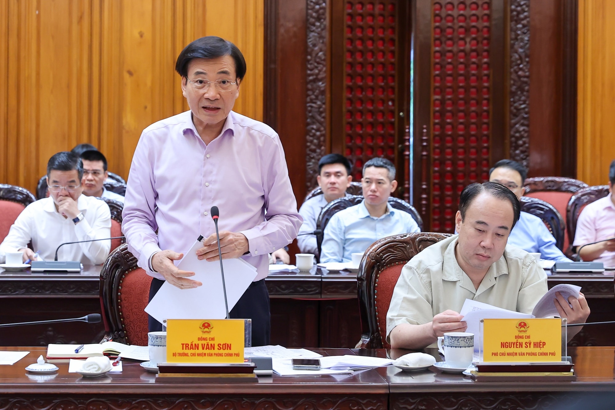 Thủ tướng: Rà soát, hoàn thành các công việc tới cuối năm theo thứ tự ưu tiên- Ảnh 2. Thủ tướng: Rà soát, hoàn thành các công việc tới cuối năm theo thứ tự ưu tiên- Ảnh 2.