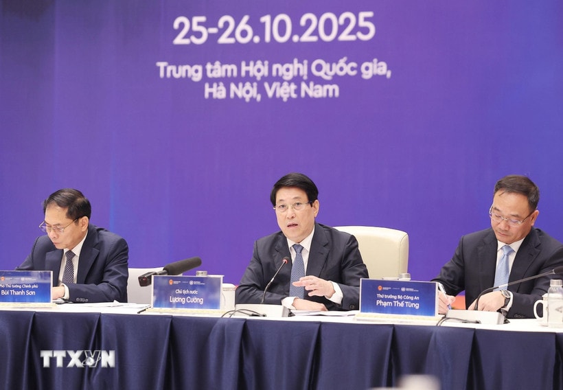 Chủ tịch nước Lương Cường phát biểu tại cuộc họp. (Ảnh: Lâm Khánh/TTXVN)