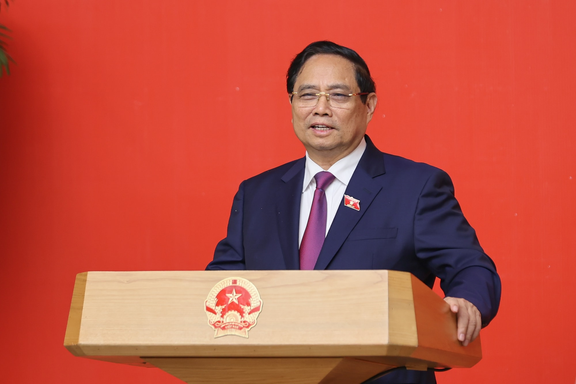 Thủ tướng Phạm Minh Chính trao quyết định bổ nhiệm và giao nhiệm vụ cho 2 Phó Thủ tướng, 3 Bộ trưởng- Ảnh 1.