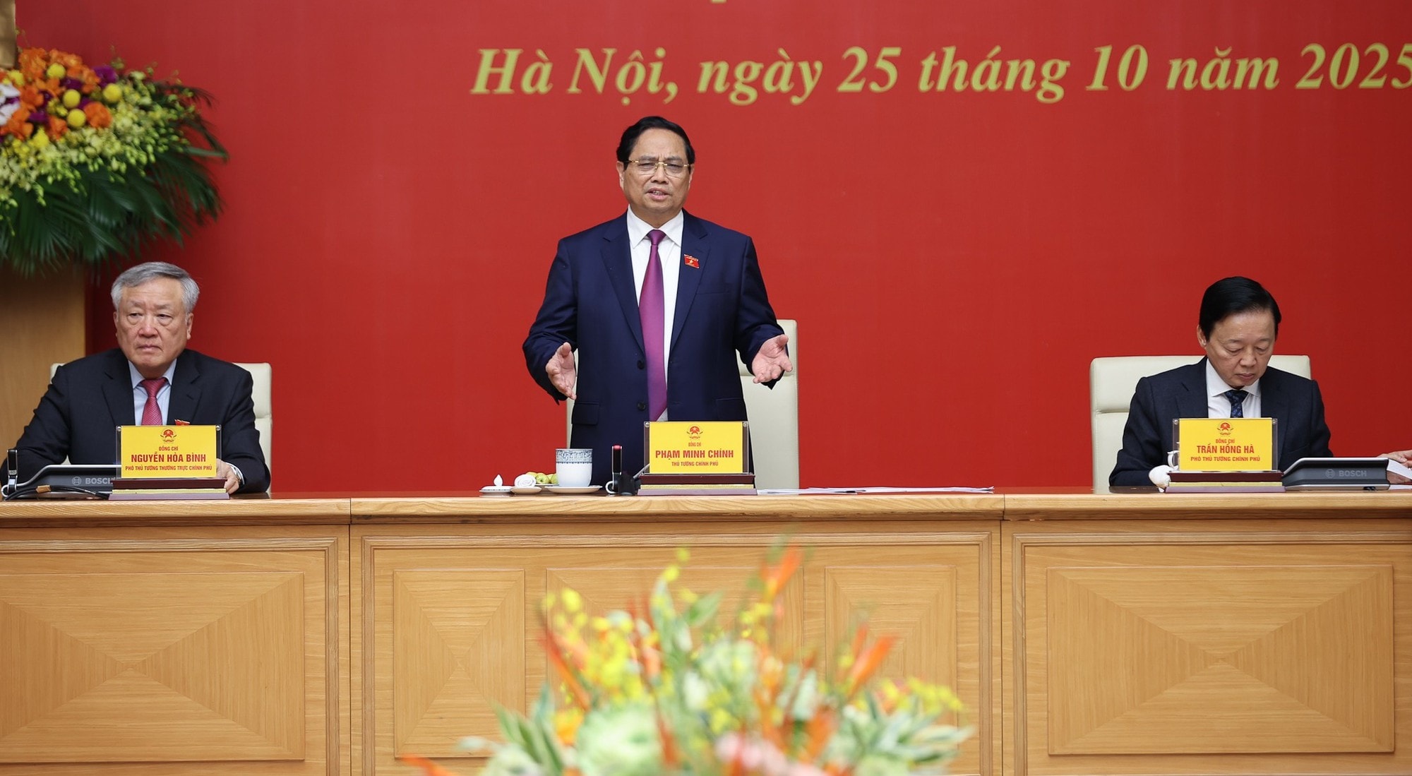 Thủ tướng chủ trì phiên họp Chính phủ về các nhiệm vụ trọng tâm tới cuối năm- Ảnh 2. Thủ tướng chủ trì phiên họp Chính phủ về các nhiệm vụ trọng tâm tới cuối năm- Ảnh 2.