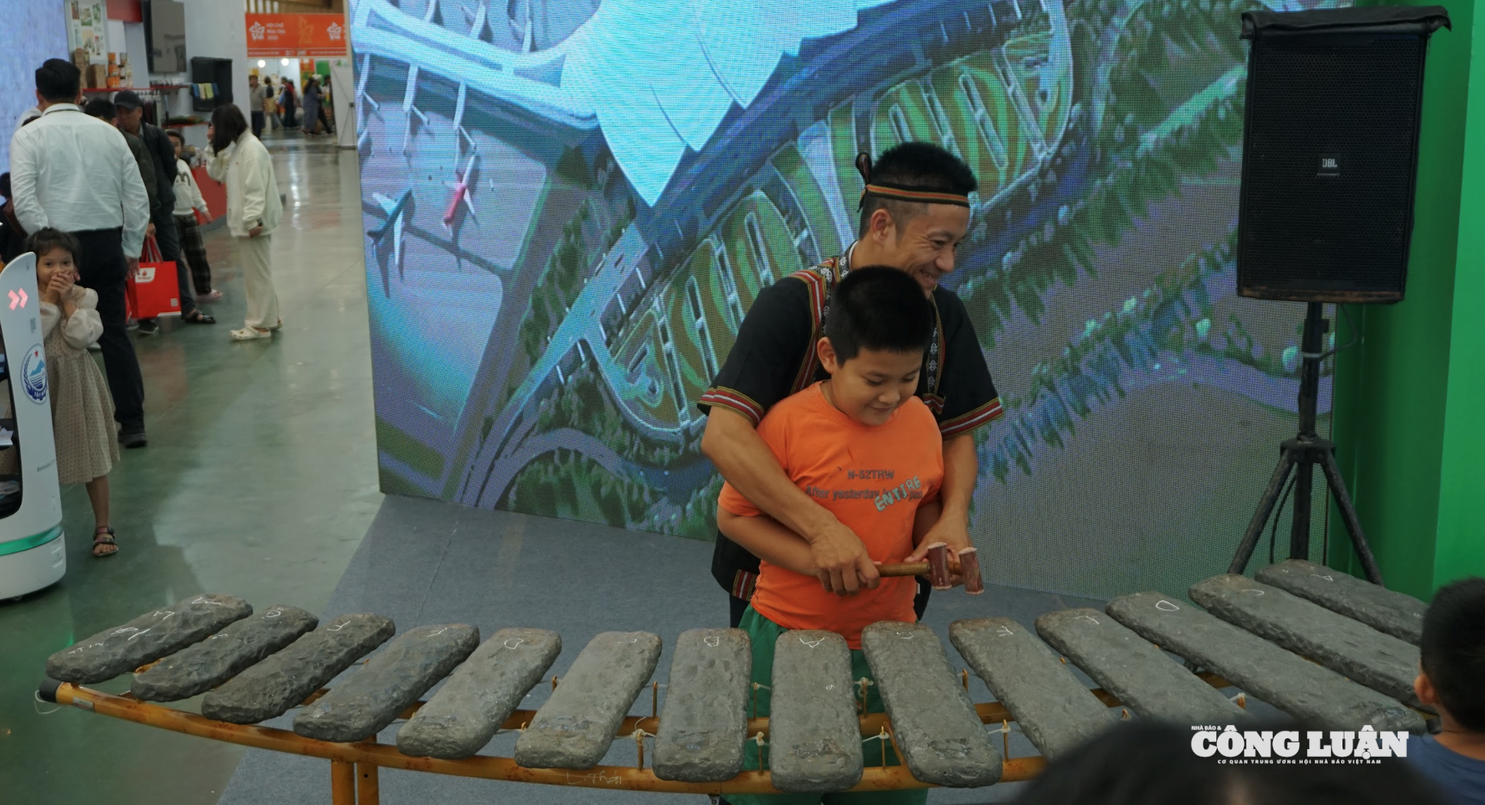 Ảnh màn hình 2025-10-26 lúc 20.44.58