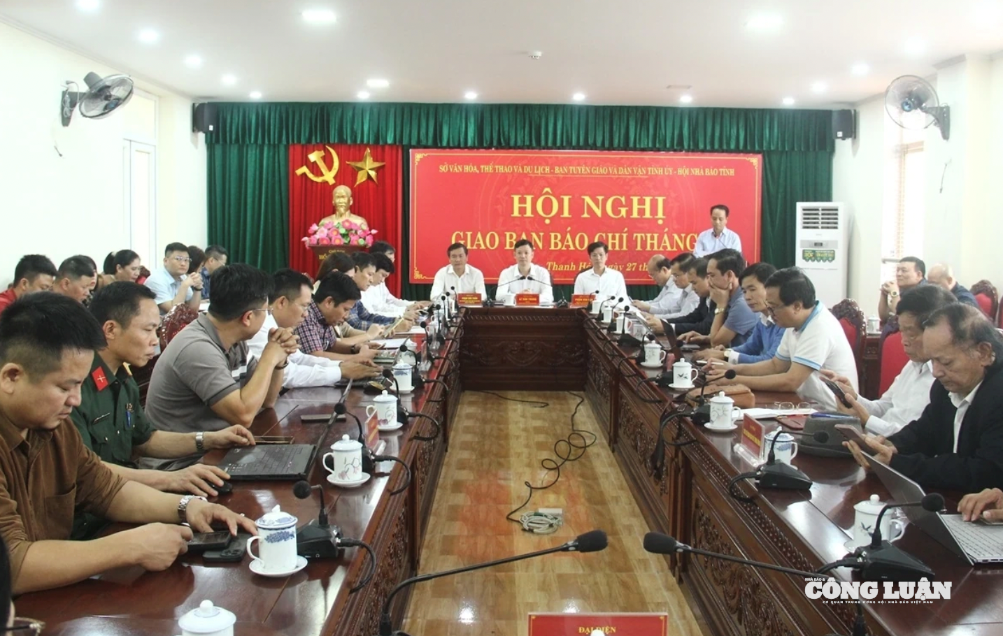 Ảnh chụp Màn hình 2025-10-27 lúc 18.36.33