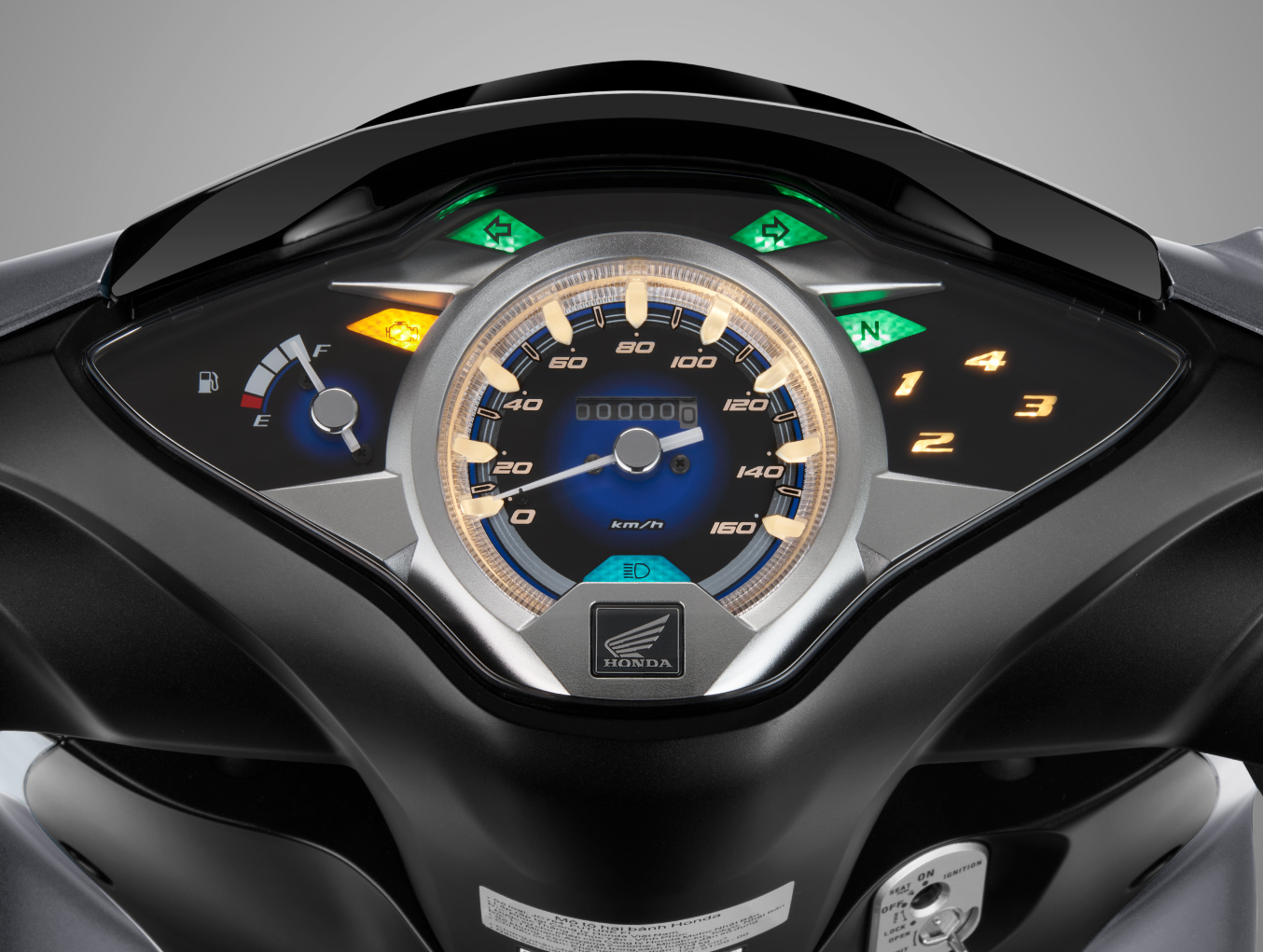 Mặt đồng hồ thiết kế mới - Ảnh: HVN