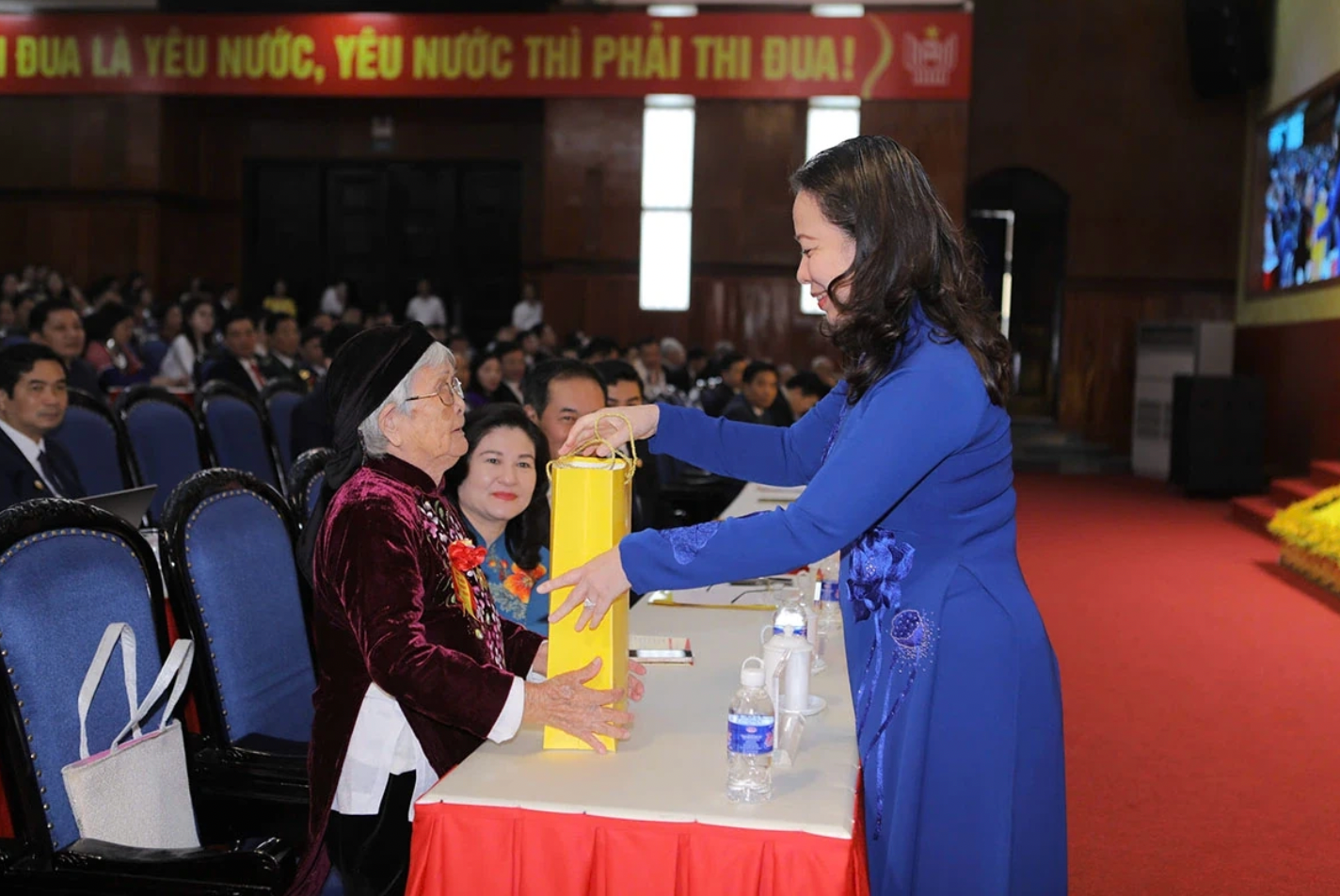 Ảnh chụp Màn hình 2025-10-29 lúc 11.01.38