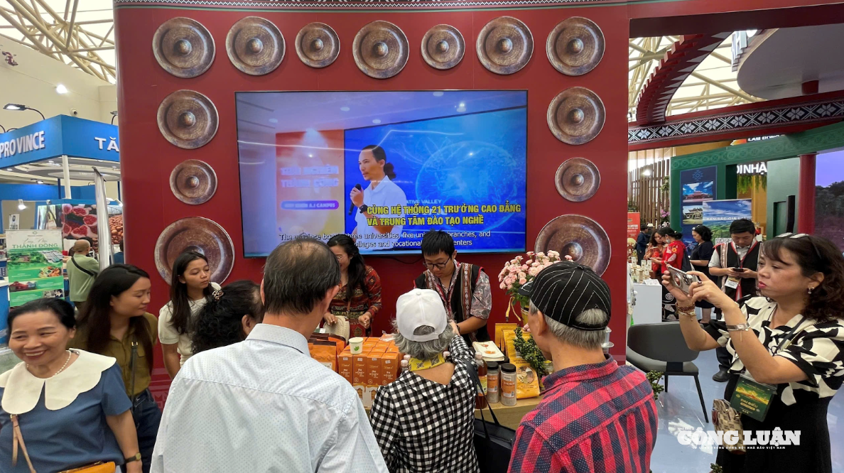 Ảnh màn hình 2025-10-29 lúc 10.25.39