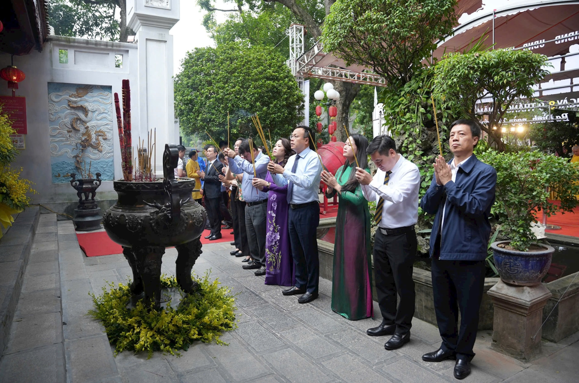 Ảnh màn hình 2025-10-29 lúc 17.44.49