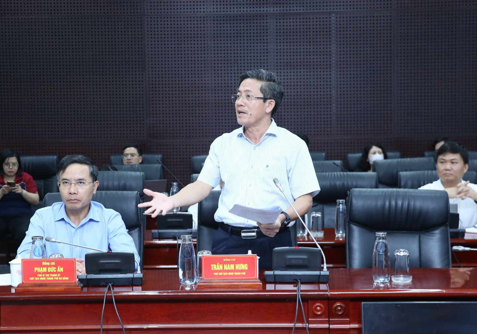 Phó Thủ tướng Trần Hồng Hà kiểm tra tình hình ứng phó, khắc phục hậu quả do mưa lũ, ngập lụt gây ra tại TP. Đà Nẵng- Ảnh 3.