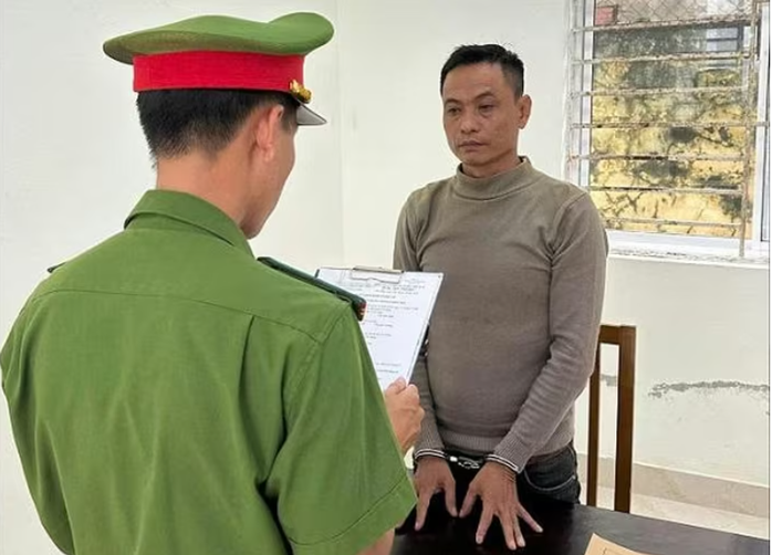 Dùng ảnh nóng tống tiền tình cũ, ra giá trăm triệu đồng - Ảnh 1. Dùng ảnh nóng tống tiền tình cũ, ra giá trăm triệu đồng - Ảnh 1.