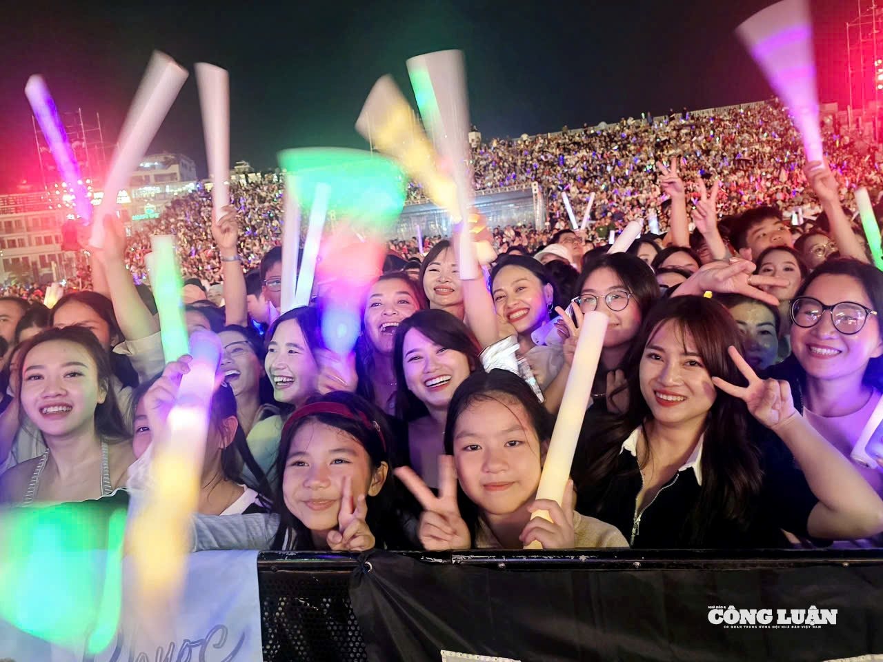 anh-13-ha-long-concert-2025.jpg