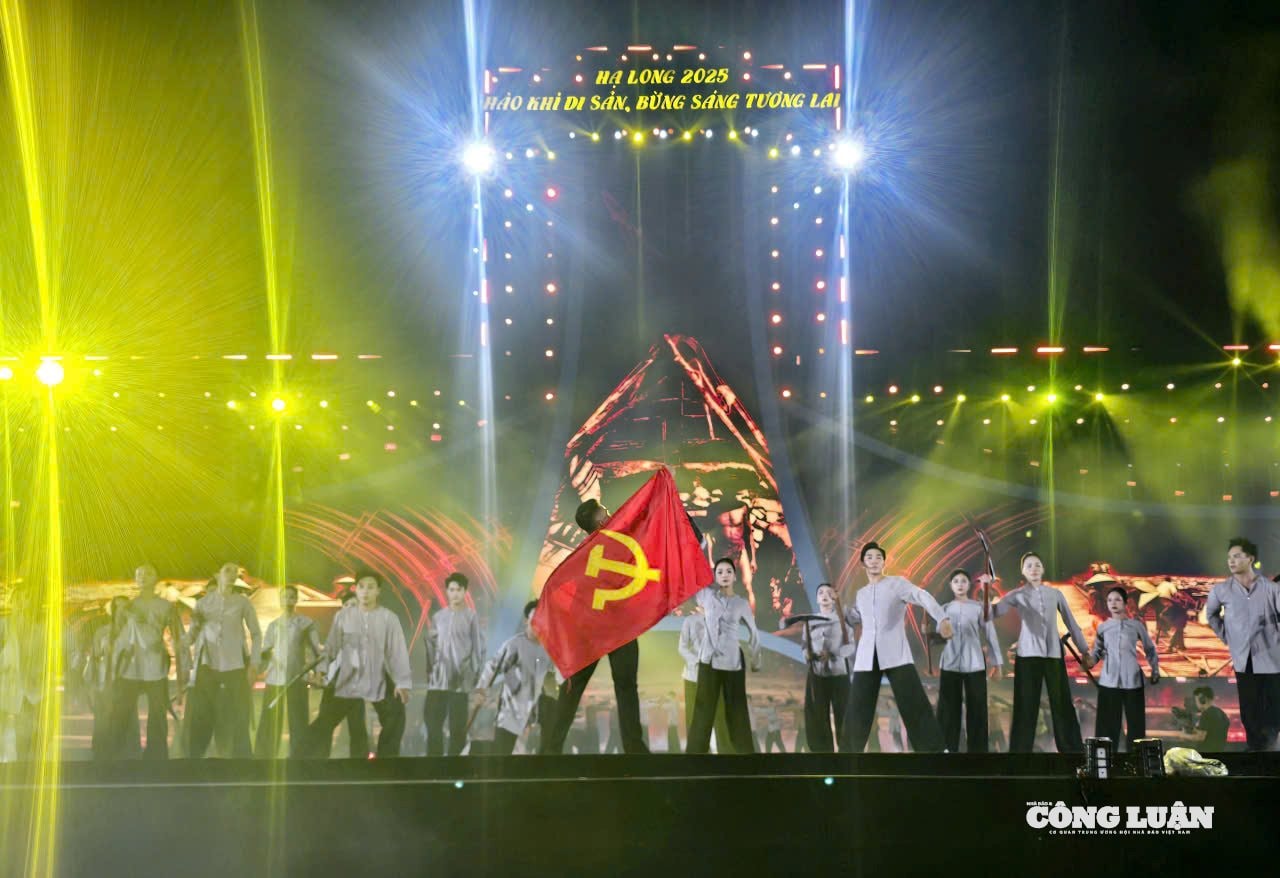 anh-16-ha-long-concert-2025.jpg