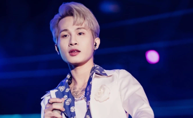 Ca sĩ Jack thông báo tạm dừng hoạt động nghệ thuật. Ảnh: FBNV