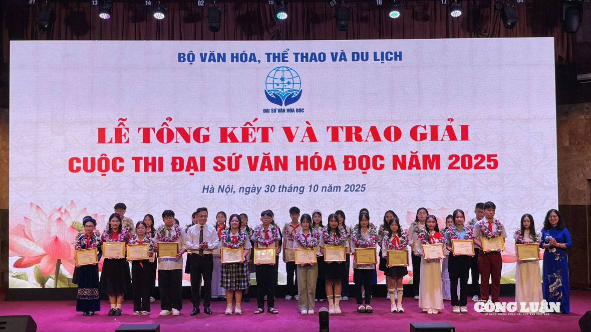 Ảnh màn hình 2025-10-30 lúc 16.32.06