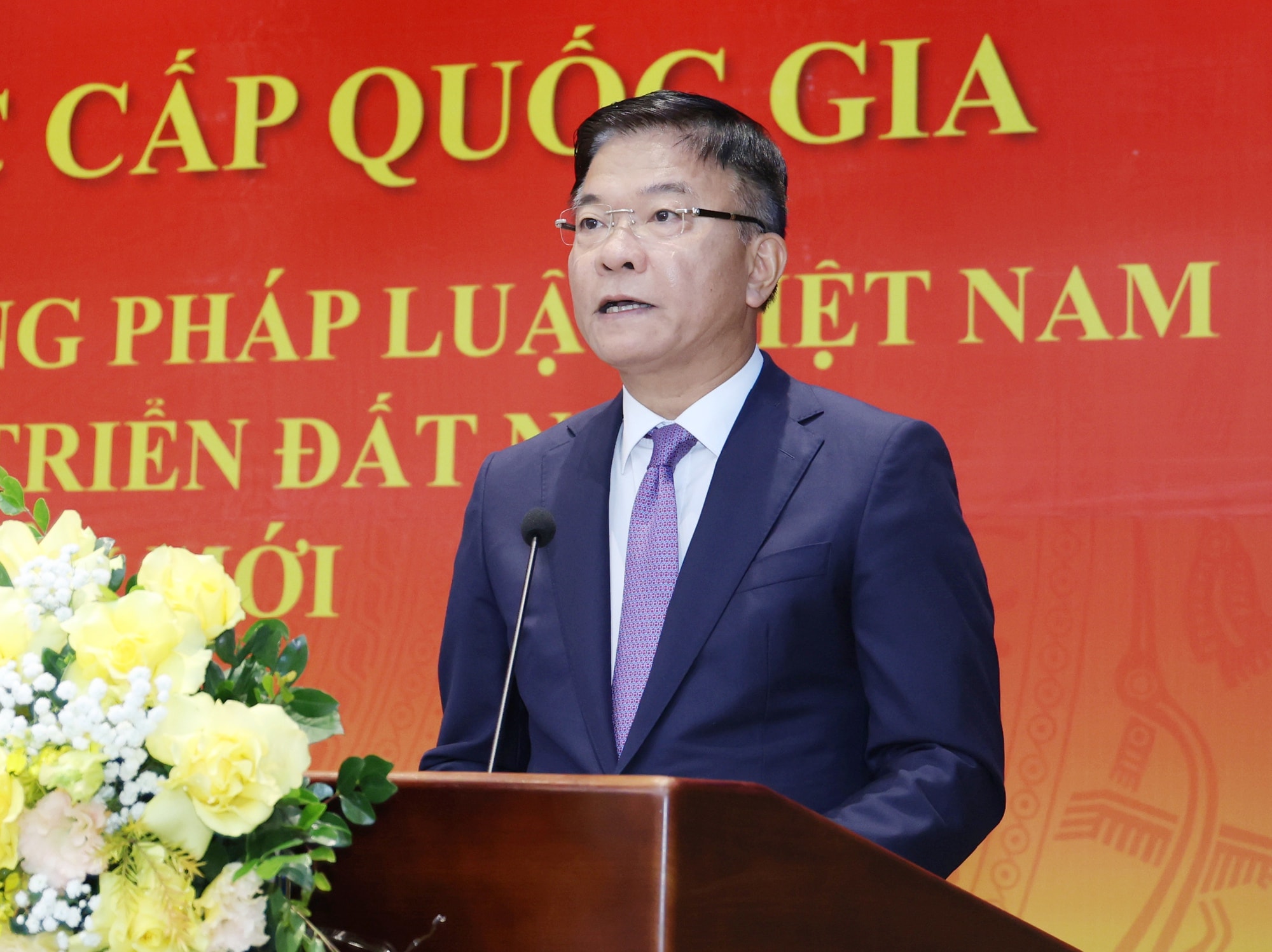 Làm rõ căn cứ lý luận, nền tảng cho việc hoàn thiện cấu trúc hệ thống pháp luật- Ảnh 1.