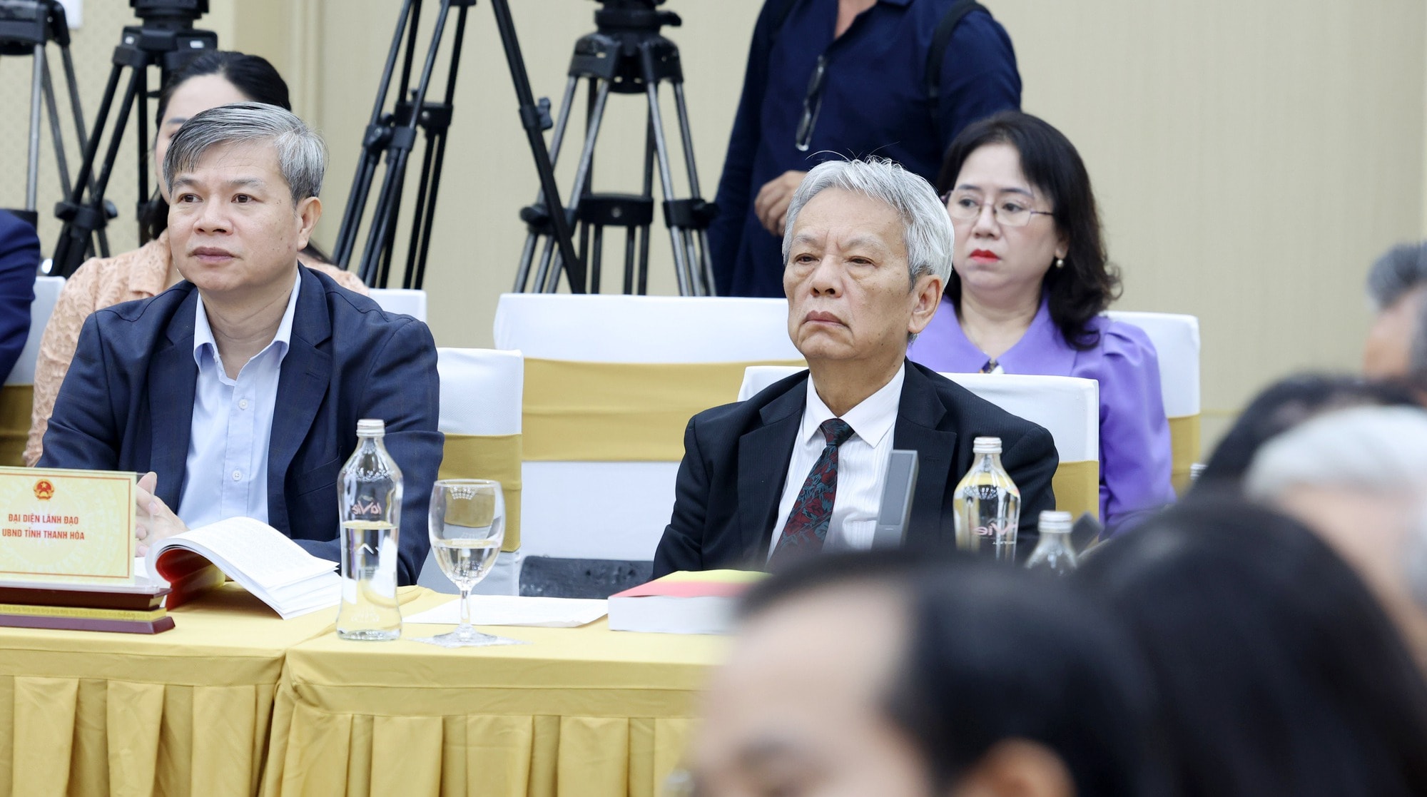 Làm rõ căn cứ lý luận, nền tảng cho việc hoàn thiện cấu trúc hệ thống pháp luật- Ảnh 4.