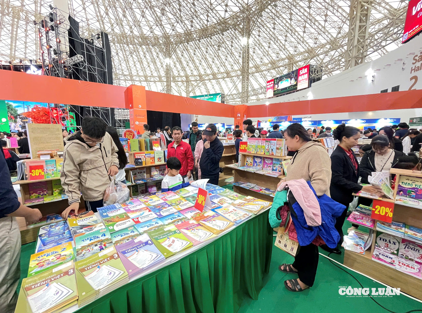 Skärmdump 2025-11-02 kl. 20.59.52