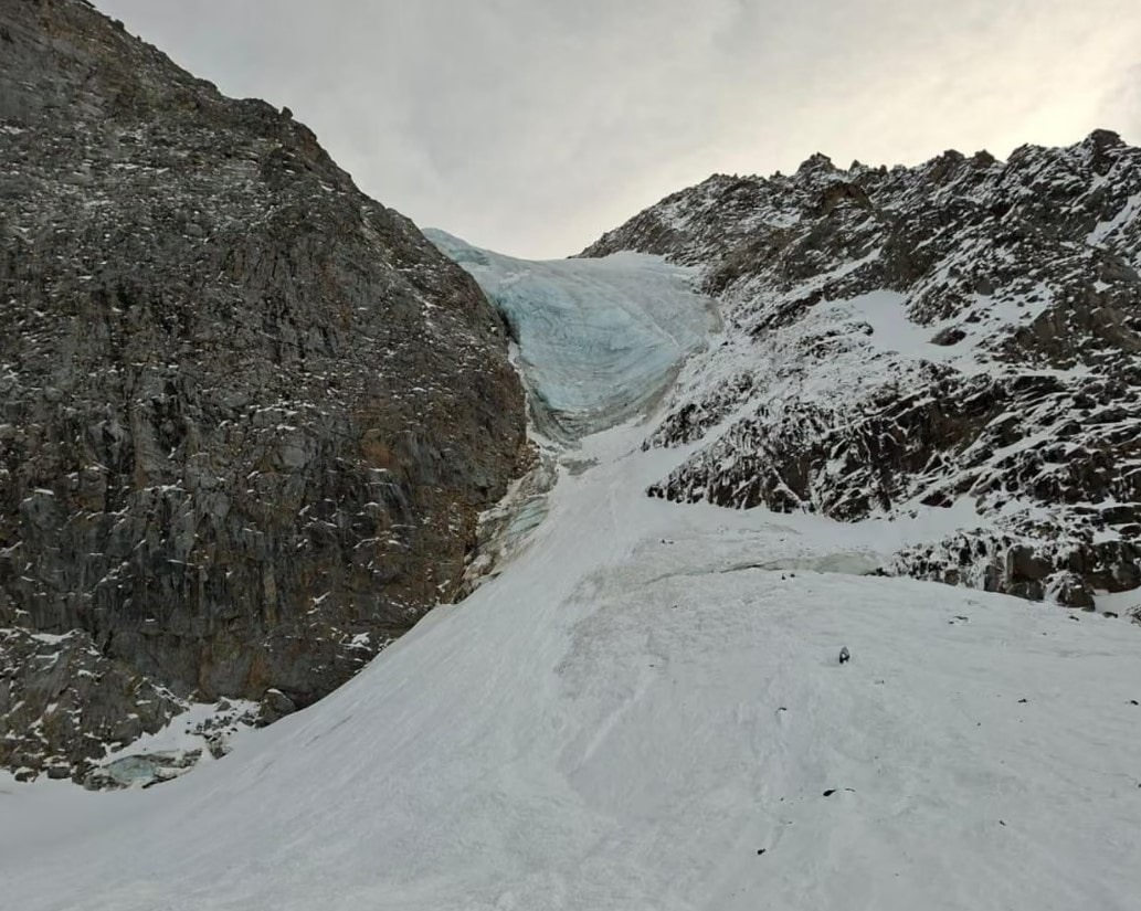 Screenshot 2025-11-02 225124