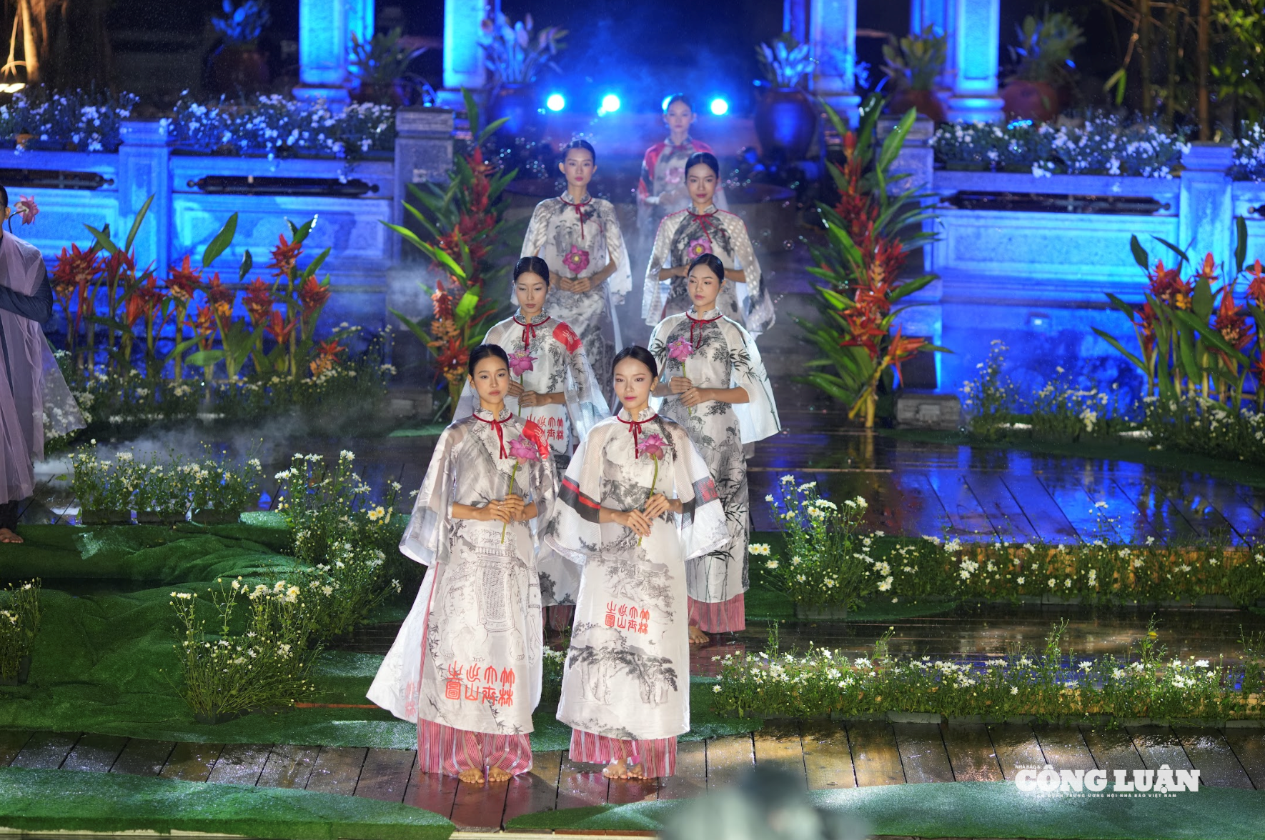 स्क्रीनशॉट 2025-11-03 12.46.56 पर