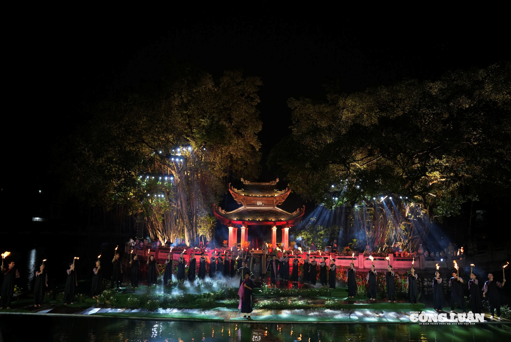 स्क्रीनशॉट 2025-11-03 12.51.02 पर