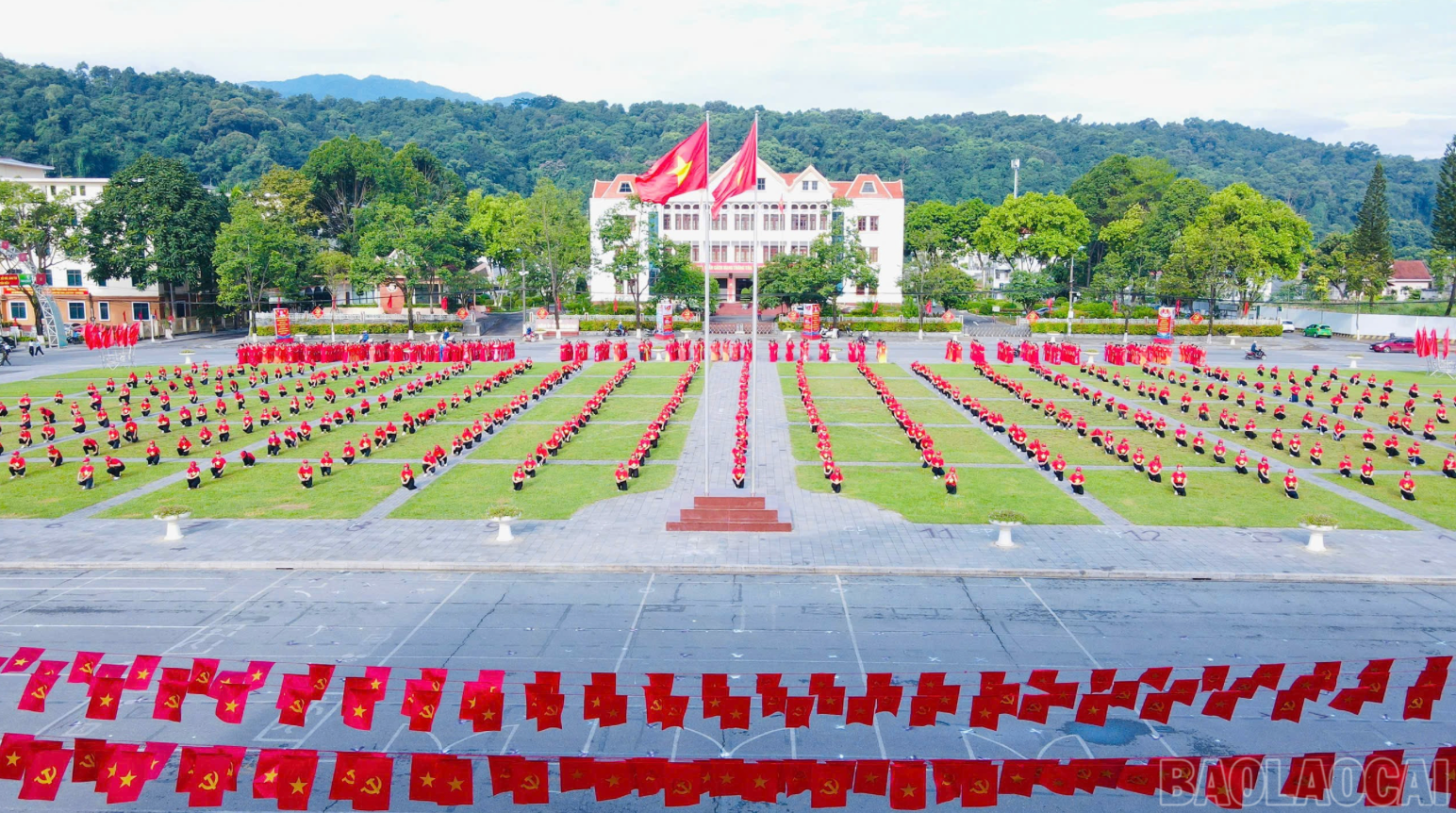 Ảnh màn hình 2025-11-03 lúc 18.09.42