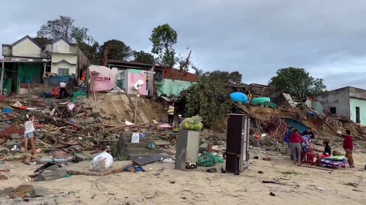 Sequence 01.Still005