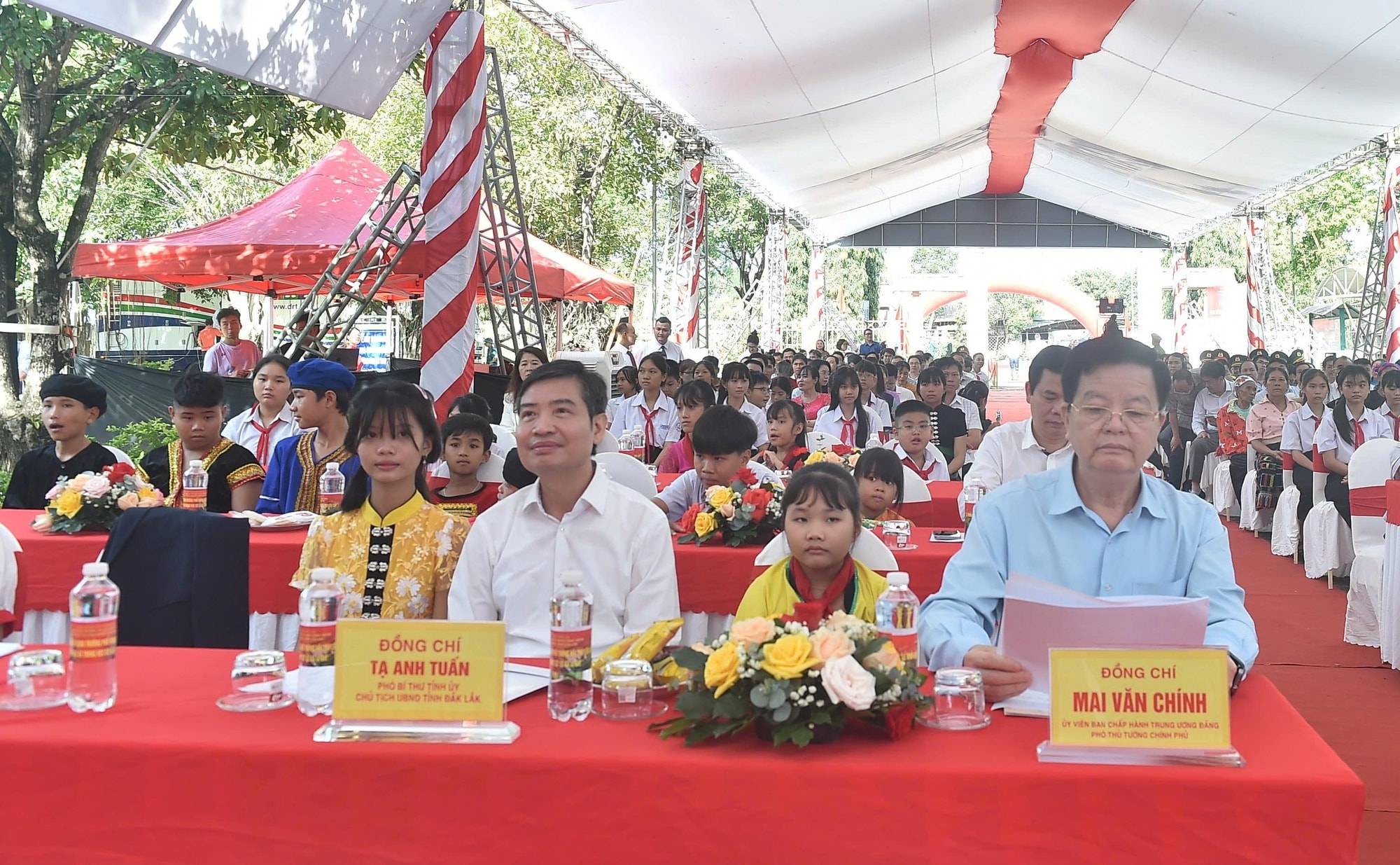 TRỰC TIẾP: Khởi công xây dựng các trường phổ thông nội trú tại các xã biên giới đất liền- Ảnh 10.