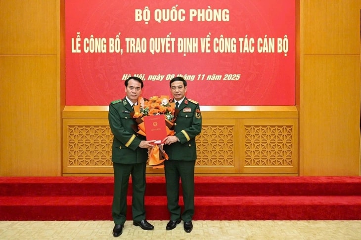 Thủ tướng bổ nhiệm Tư lệnh Bộ đội Biên phòng- Ảnh 1. Thủ tướng bổ nhiệm Tư lệnh Bộ đội Biên phòng- Ảnh 1.