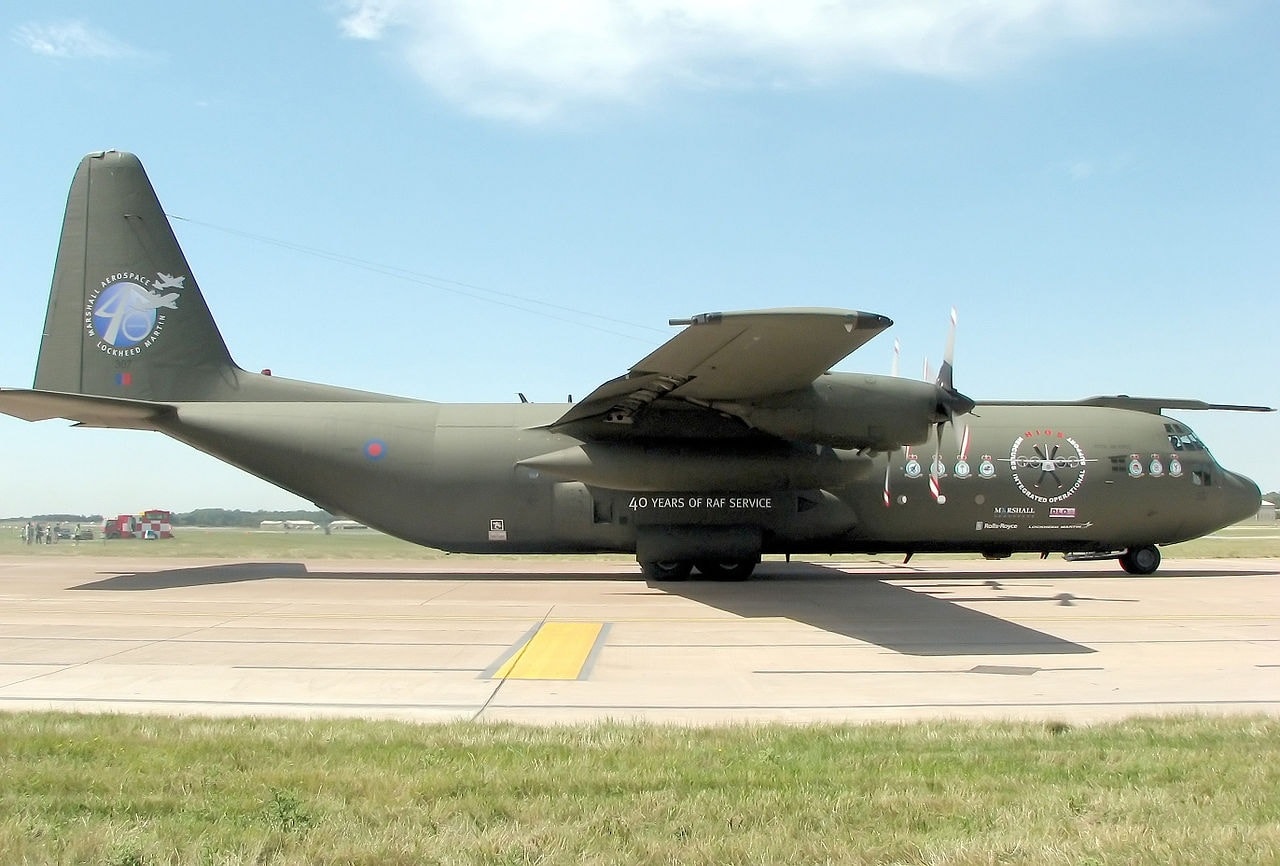 យន្តហោះ Lockheed C-130 Hercules គឺជាយន្តហោះដឹកជញ្ជូនពហុតួនាទីយុទ្ធសាស្ត្រធុនមធ្យម turboprop ដែលមានម៉ាស៊ីន 4 ប្រើដោយកងកម្លាំងយោធាជាច្រើននៅជុំវិញពិភពលោក។ រូបថត៖ CC/Wiki