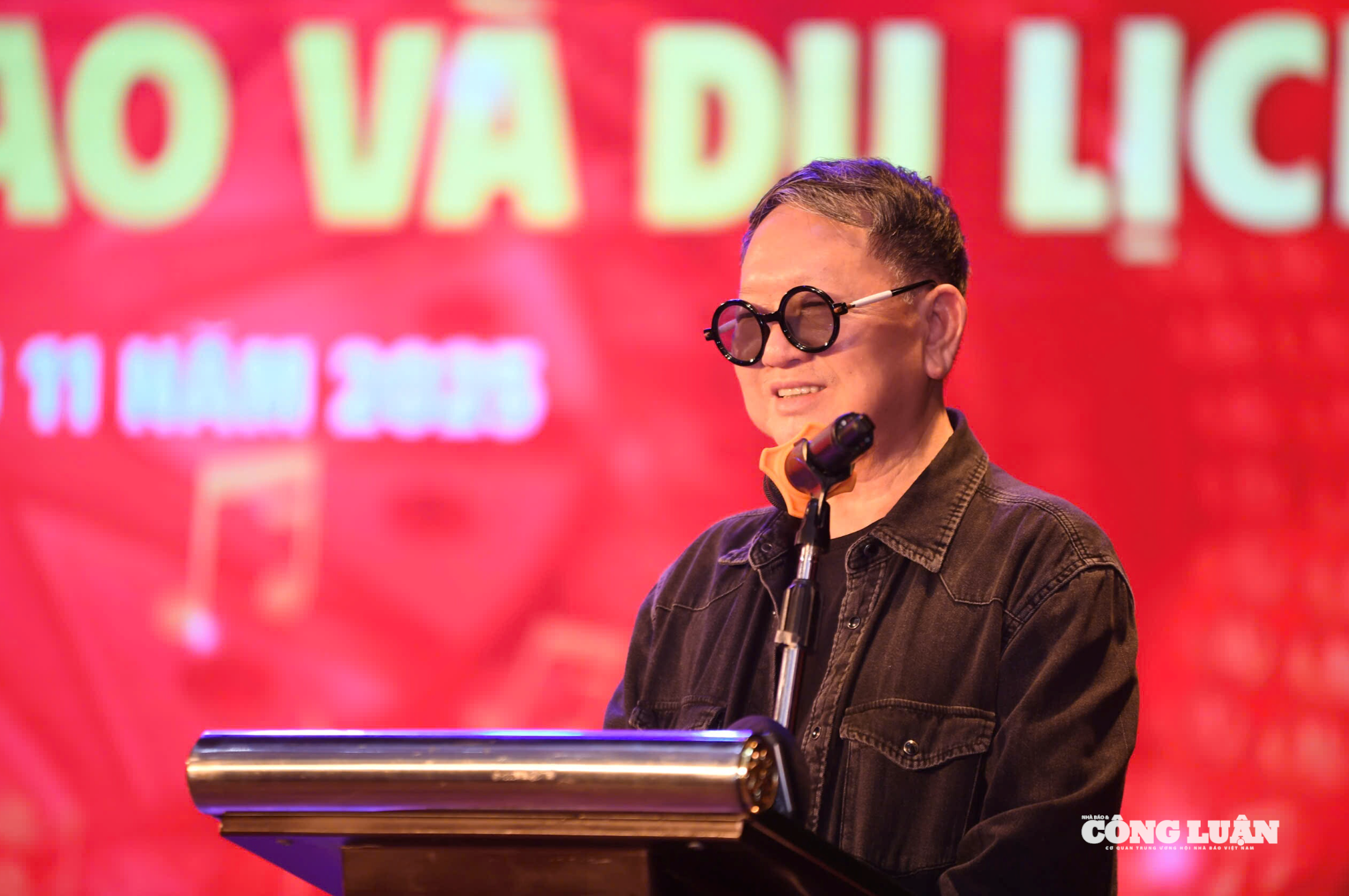 Ảnh màn hình 2025-11-13 lúc 16.20.39