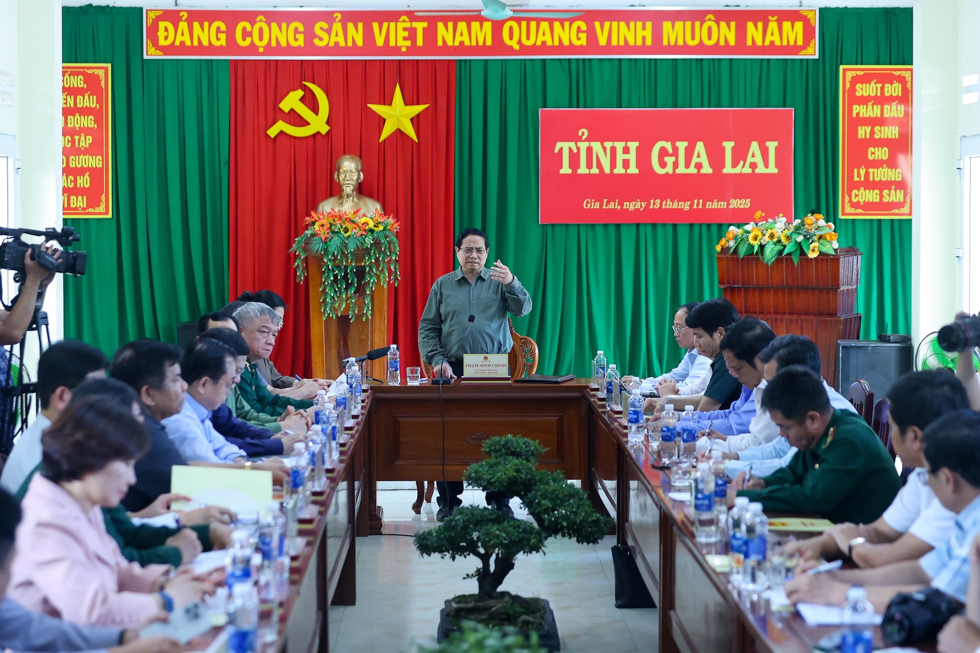 Thủ tướng: Dành 60 tỷ đồng tái định cư cho người dân mất nhà do bão tại Đề Gi (Gia Lai)- Ảnh 3. Thủ tướng: Dành 60 tỷ đồng tái định cư cho người dân mất nhà do bão tại Đề Gi (Gia Lai)- Ảnh 3.