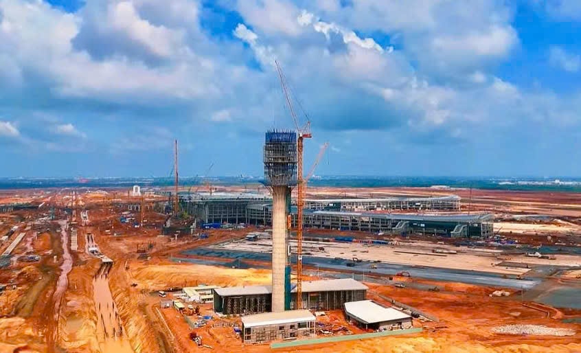 đài kiểm soát không lưu