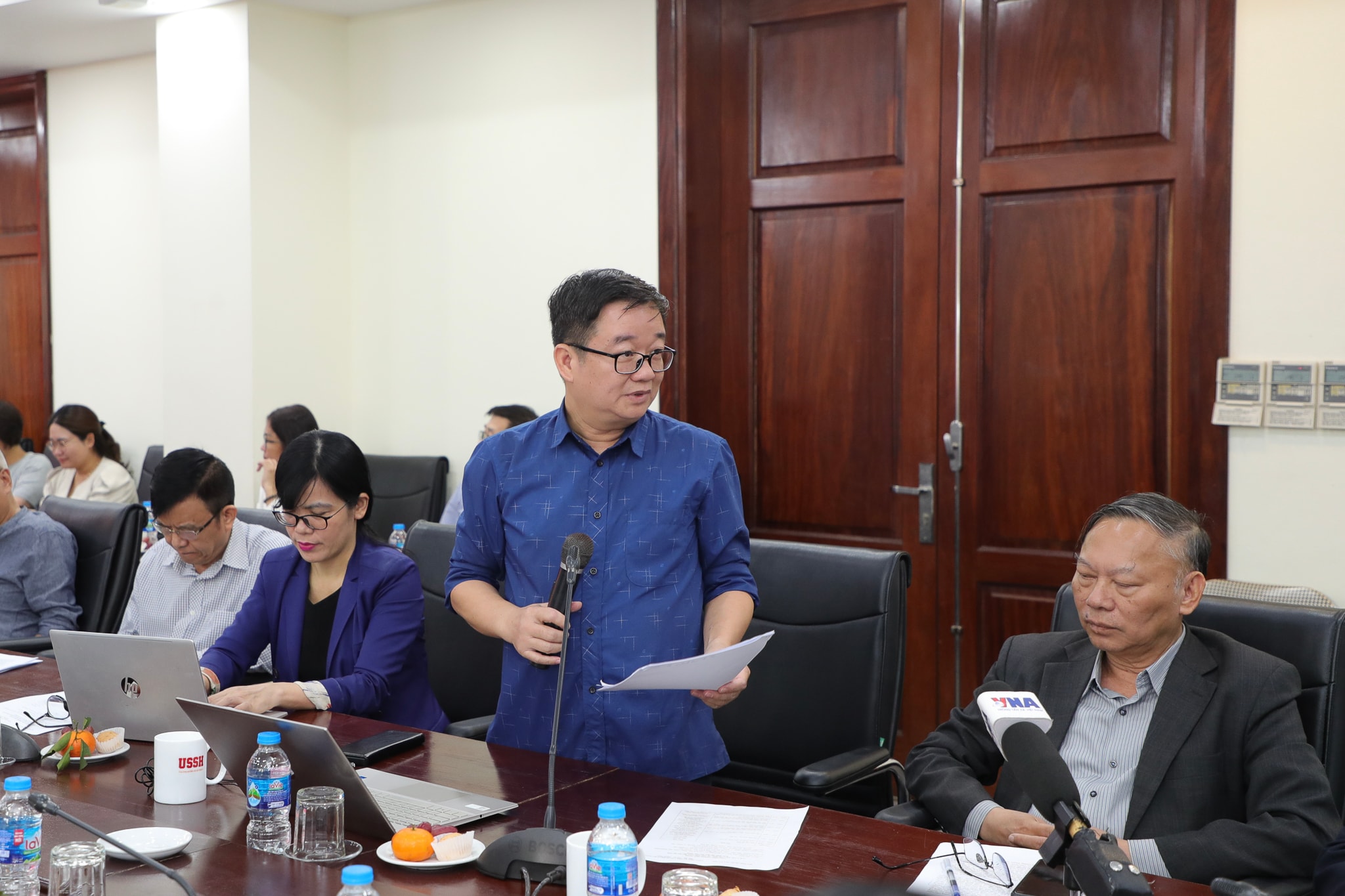 VNU - Gop y van kien DH Dang (4)