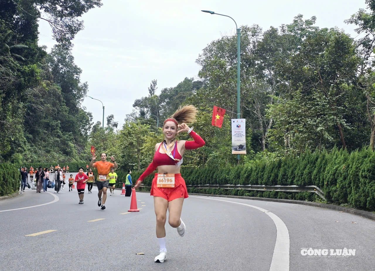 anh-10-yen-tu-heritage-marathon-2025.jpg