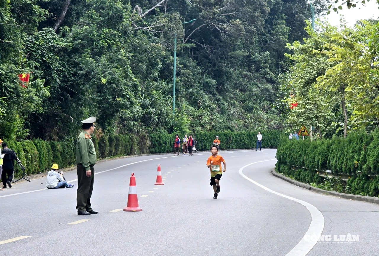 anh-6-yen-tu-heritage-marathon-2025.jpg