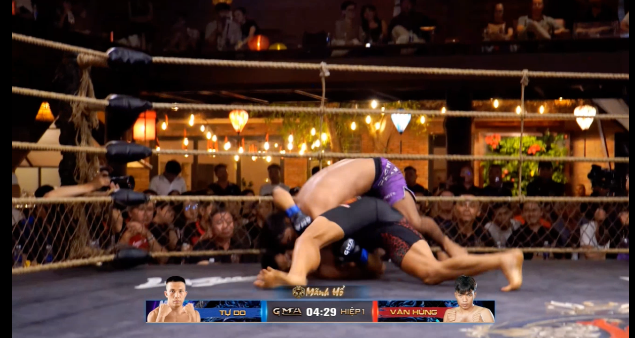 Ảnh màn hình 2025-11-17 lúc 16.41.50