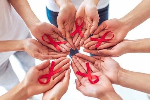 Chúng ta cũng có một hệ thống tổ chức phòng, chống HIV/AIDS rất chặt chẽ từ Trung ương đến địa phương.