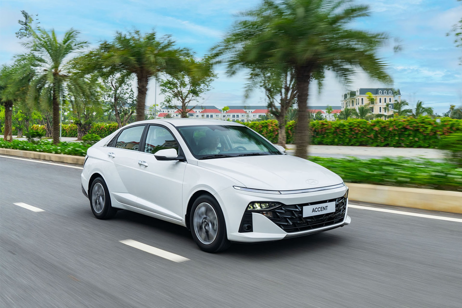 Mẫu xe Hyundai Accent vừa có màn bứt tốc mạnh mẽ về doanh số bán hàng tháng 10 - Ảnh: HTV