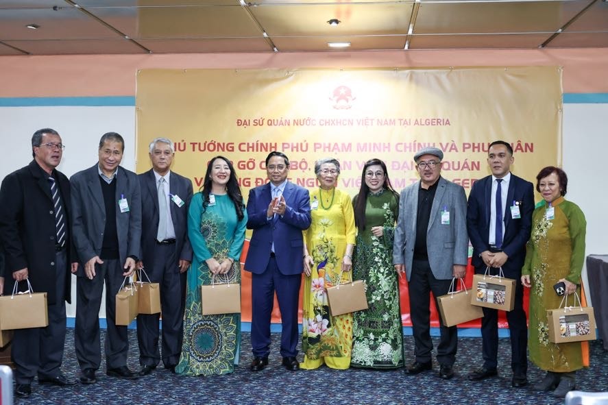 Thủ tướng: Kiều bào ta dù ở đâu cũng có thể trở về cội nguồn thuận lợi nhất- Ảnh 7. Thủ tướng: Kiều bào ta dù ở đâu cũng có thể trở về cội nguồn thuận lợi nhất- Ảnh 7.