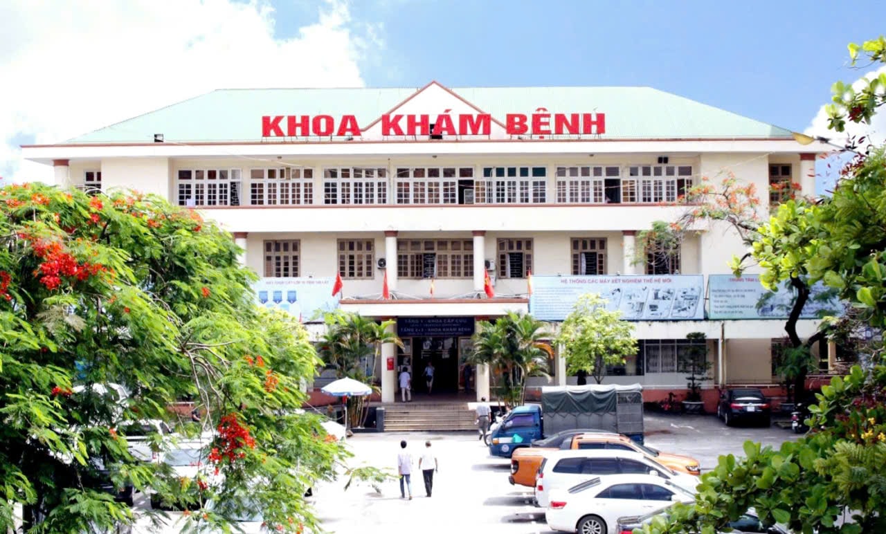 benh-vien-da-khoa-tinh-quang-ninh.jpg