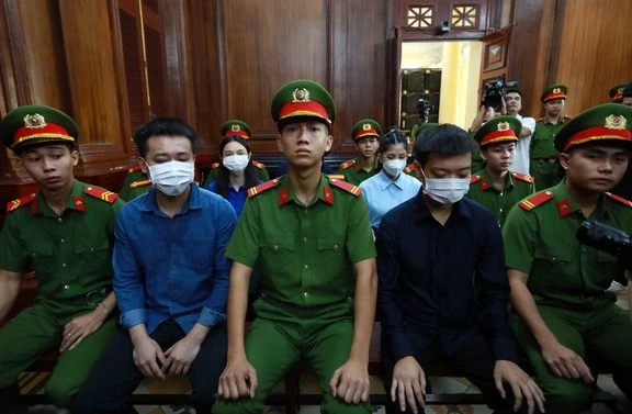 Toàn cảnh phiên tòa diễn ra ngày 19/11/25. (Ảnh: BTN)