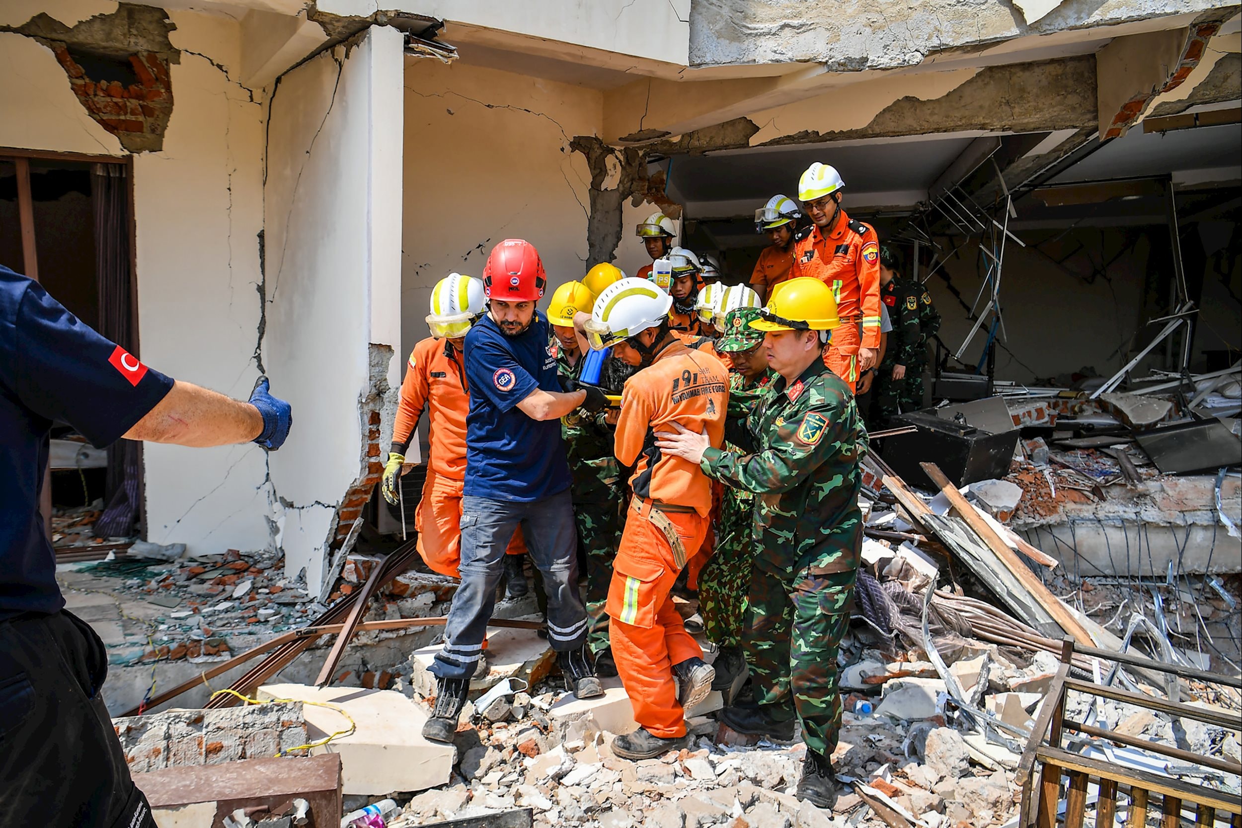 Hình ảnh: Giải ảnh “Khoảnh khắc Báo chí” 2025: Khi khoảnh khắc báo chí “chạm” được tới các vấn đề nóng số 2