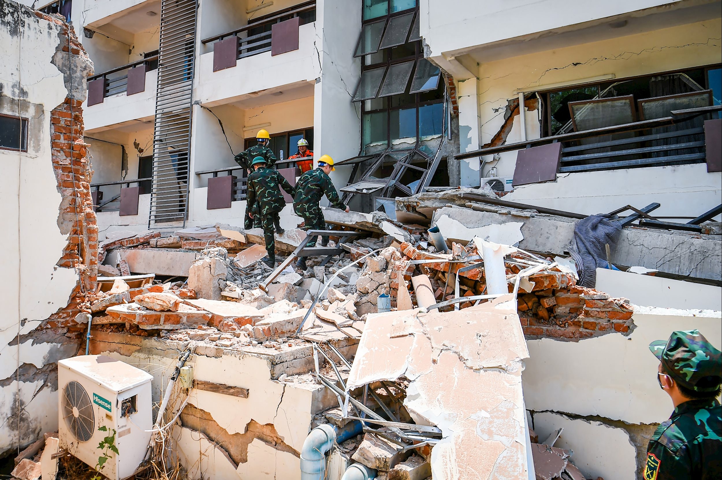 Hình ảnh: Giải ảnh “Khoảnh khắc Báo chí” 2025: Khi khoảnh khắc báo chí “chạm” được tới các vấn đề nóng số 1