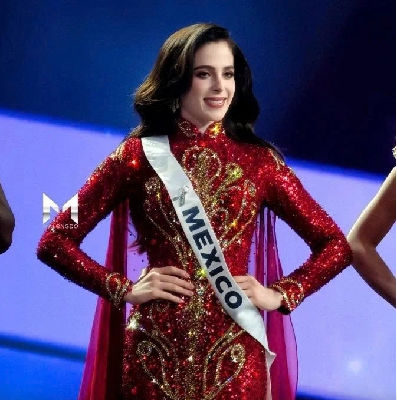 Ảnh màn hình 2025-11-21 lúc 15.32.44