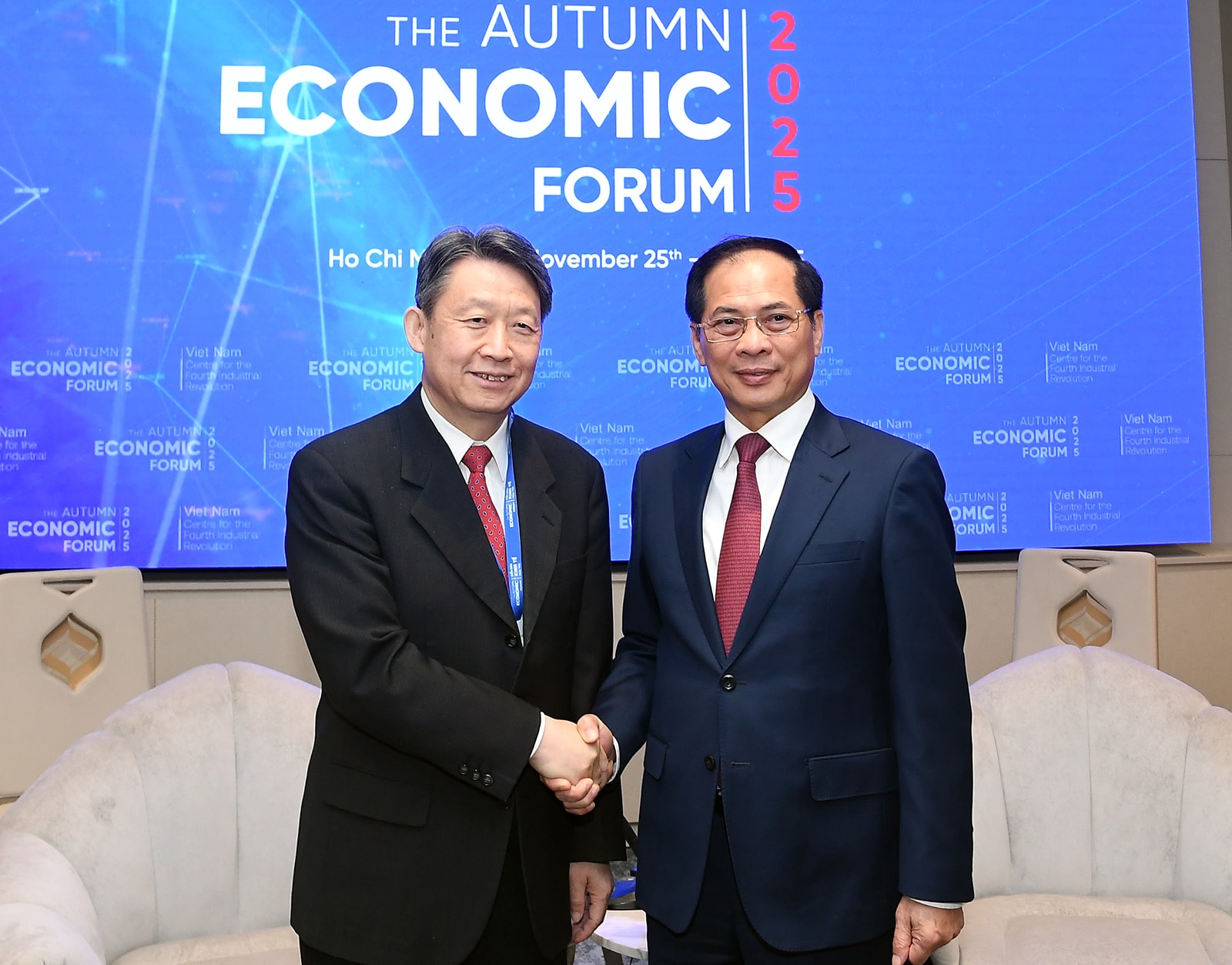 Hình ảnh: Việt Nam sẵn sàng phối hợp chặt chẽ với Trung Quốc đưa quan hệ hai Đảng, hai nước lên tầm cao mới số 1