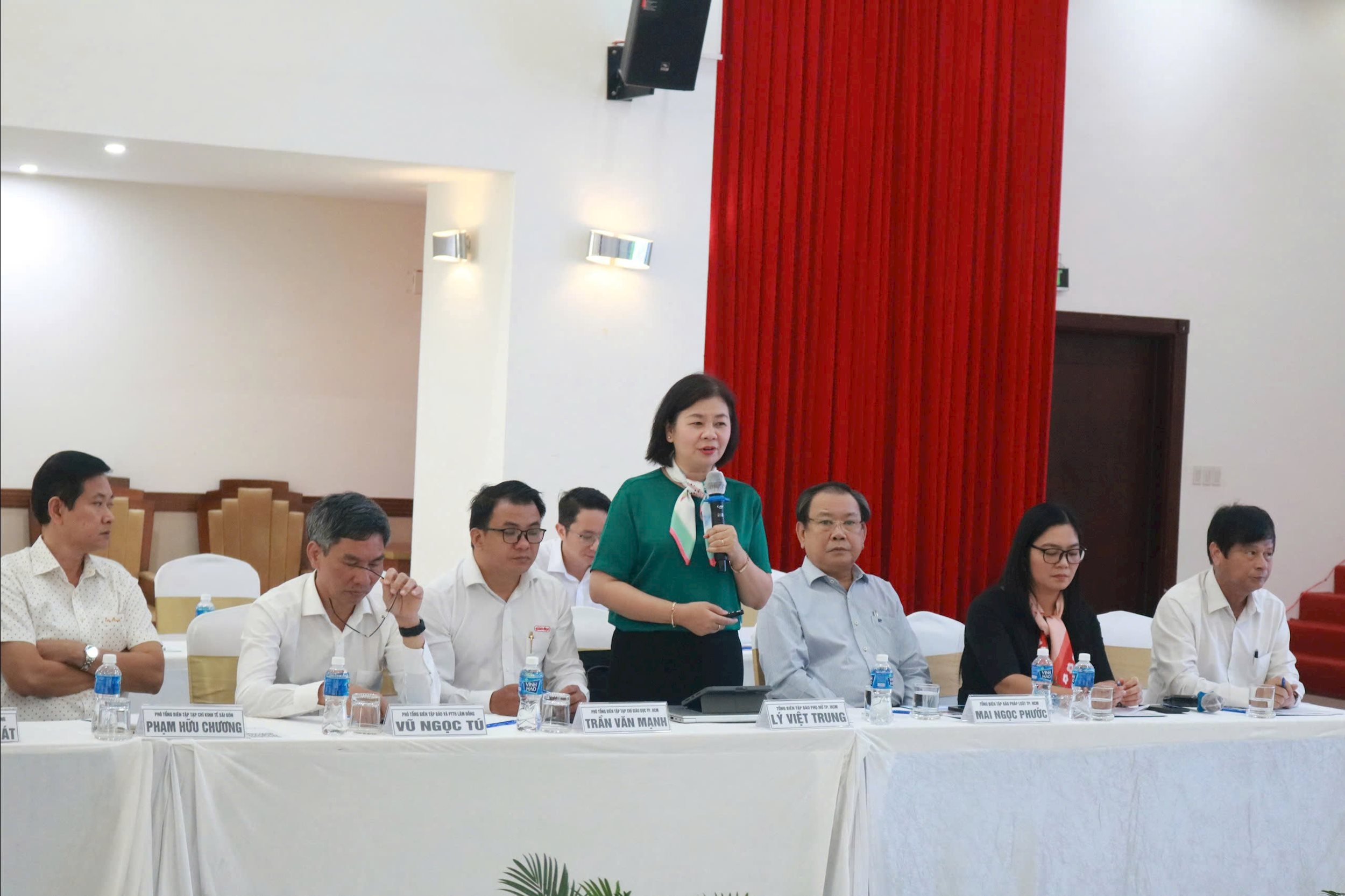 Hình ảnh: Quản lý toà soạn hội tụ: Mỗi nội dung là tiêu chuẩn số, mỗi phóng viên là người kể chuyện đa nền tảng số 3