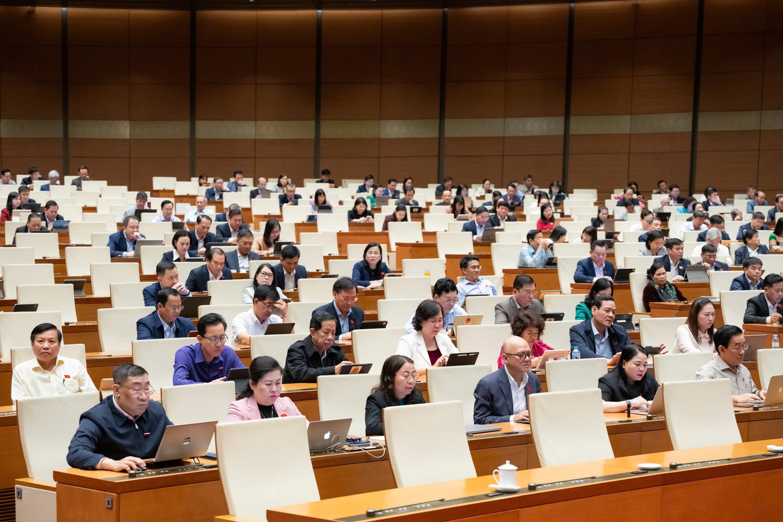 Các Đại biểu tham dự phiên thảo luận.